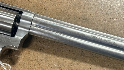 SMITH & WESSON 647 NO DASH .17 HMR - Image 10 of 12