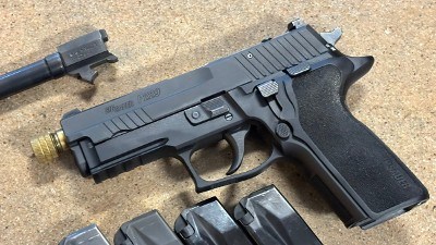 SIG SAUER P229 ELITE 9MM LUGER (9x19 PARA) - Image 2 of 11