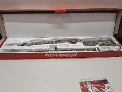 WINCHESTER SXP WATERFOWL 12 GA - Image 1 of 12