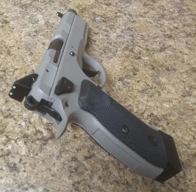 CZ 75 SP-01 TACTICAL 9MM LUGER (9x19 PARA) - Image 3 of 4