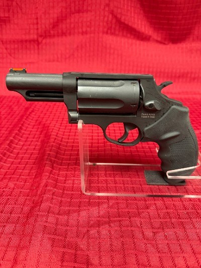 TAURUS THE JUDGE .45lc / .410 - Image 2 of 6