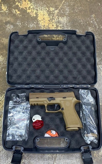 SIG SAUER P320 X-CARRY 9MM LUGER (9x19 PARA) - Image 1 of 7