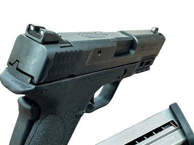 SMITH & WESSON M&P 9 SHIELD EZ 9MM LUGER (9x19 PARA) - Image 2 of 4