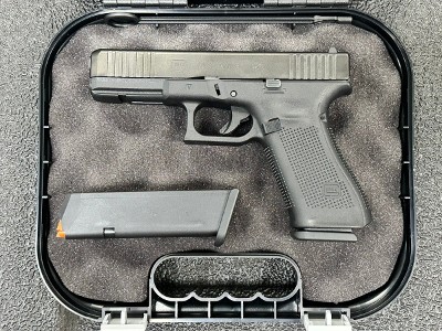 GLOCK 17V 9MM LUGER (9x19 PARA) - Image 2 of 8