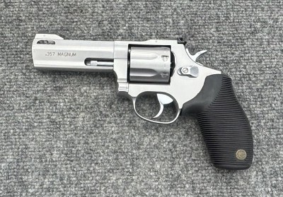 TAURUS 627 .357 MAG - Image 2 of 8