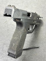 TAURUS GX4 CARRY 9MM LUGER (9x19 PARA) - Image 6 of 7