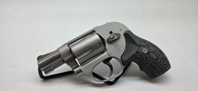 SMITH & WESSON MODEL 638 .38 SPL - Image 2 of 10
