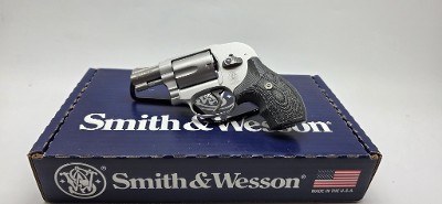 SMITH & WESSON MODEL 638 .38 SPL - Image 1 of 10
