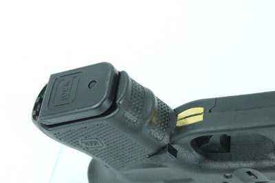 GLOCK 27 GEN 4 40 Smith & Wesson - Image 17 of 21