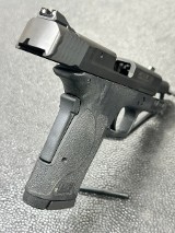 SMITH & WESSON M&P 9 SHIELD EZ M2.0 9MM LUGER (9x19 PARA) - Image 5 of 6
