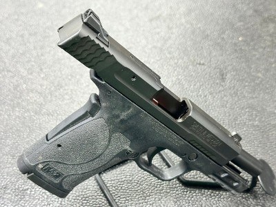 SMITH & WESSON M&P 9 SHIELD EZ M2.0 9MM LUGER (9x19 PARA) - Image 4 of 6