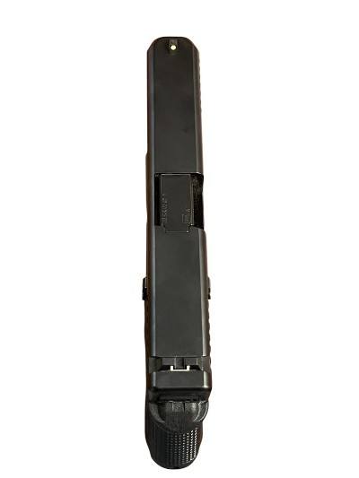 GLOCK 22 .40 - Image 4 of 5