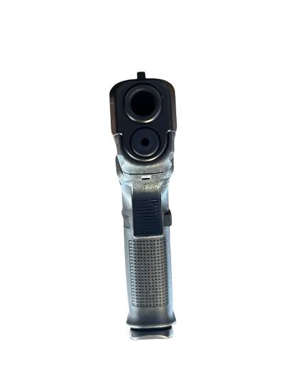 GLOCK 22 .40 - Image 5 of 5