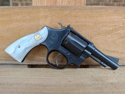 TAURUS 38 .38 SPL - Image 2 of 7