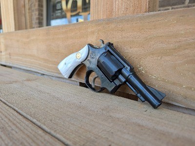 TAURUS 38 .38 SPL - Image 4 of 7