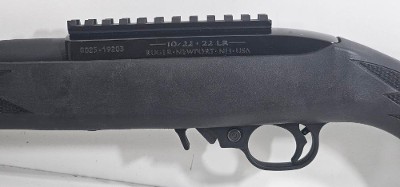 RUGER 10/22 .22 LR - Image 3 of 10