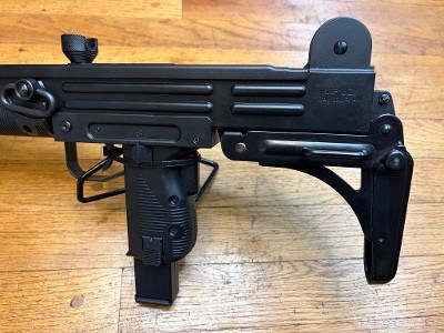 WALTHER UZI RIFLE .22 LR - Image 3 of 11