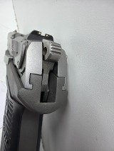 RUGER P89DA0 9MM LUGER (9x19 PARA) - Image 2 of 9