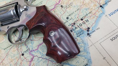 COLT PYTHON 2020 STAINLESS6" BARREL .38 SPECIAL/.357 MAGNUM - Image 3 of 6
