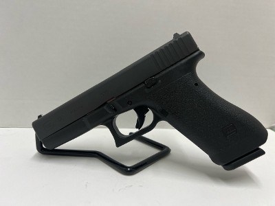 GLOCK 17 9MM LUGER (9x19 PARA) - Image 1 of 9