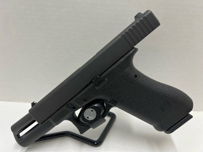 GLOCK 17 9MM LUGER (9x19 PARA) - Image 2 of 9