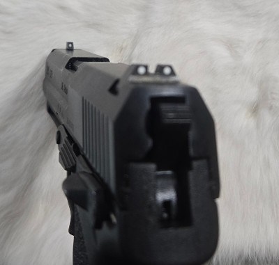 HECKLER & KOCH USP 45 .45 ACP - Image 5 of 5