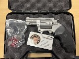 CHARTER ARMS Ptibull 9MM LUGER (9x19 PARA) - Image 1 of 5