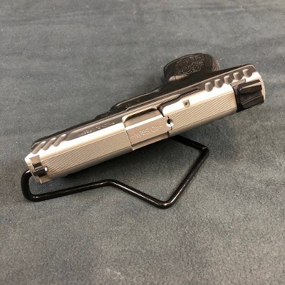 SMITH & WESSON SD40 2.0 40 Smith & Wesson - Image 4 of 4