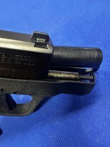 SMITH & WESSON M&P9 SHIELD PLUS OR 9MM LUGER (9x19 PARA) - Image 4 of 6