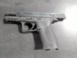 SMITH & WESSON M&P 40 40 Smith & Wesson - Image 2 of 7