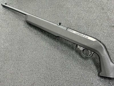 RUGER 10/22 .22 LR - Image 4 of 10