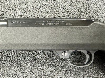 RUGER 10/22 .22 LR - Image 7 of 10