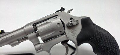 SMITH & WESSON 317 KIT GUN .22 LR - Image 4 of 9