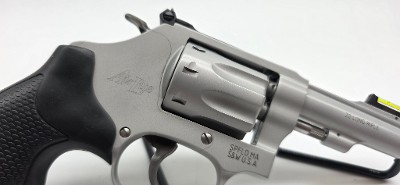 SMITH & WESSON 317 KIT GUN .22 LR - Image 6 of 9