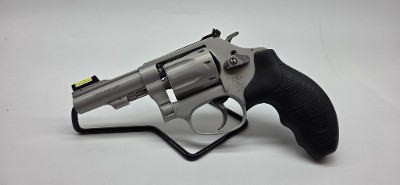 SMITH & WESSON 317 KIT GUN .22 LR - Image 2 of 9