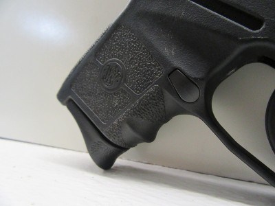 SMITH & WESSON BODYGUARD .380 ACP - Image 7 of 14