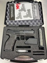HECKLER & KOCH Vp9 9MM LUGER (9x19 PARA) - Image 1 of 3