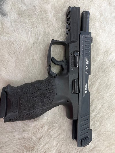 HECKLER & KOCH Vp9 9MM LUGER (9x19 PARA) - Image 3 of 3