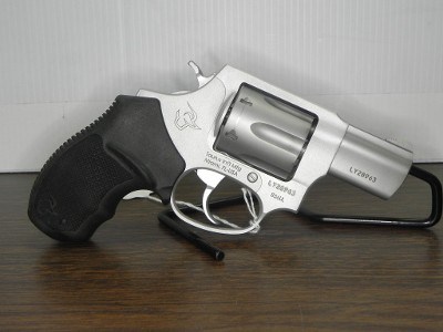 TAURUS 856 UL .38 SPL - Image 1 of 3