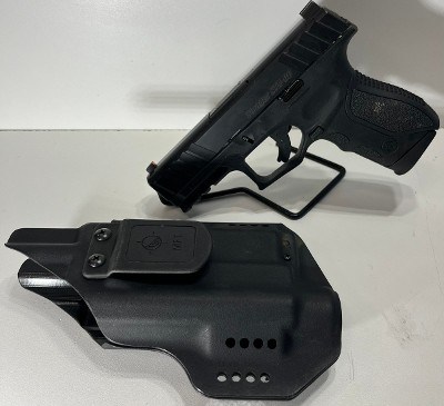 STOEGER STR-9C 9X19 PARABELLUM - Image 1 of 5