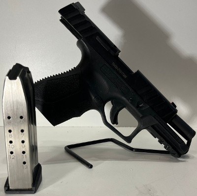 STOEGER STR-9C 9X19 PARABELLUM - Image 4 of 5