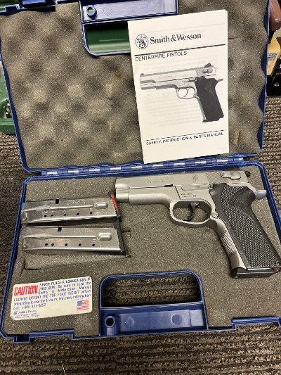 SMITH & WESSON 4006 .40 S&W - Image 1 of 10