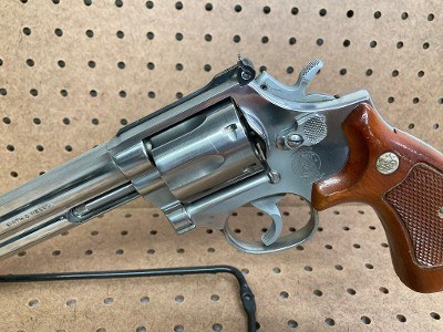 SMITH & WESSON 686 .357 MAG - Image 8 of 10