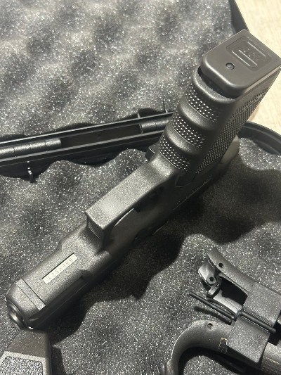 GLOCK G19 GEN 4 9MM LUGER (9X19 PARA) - Image 9 of 12
