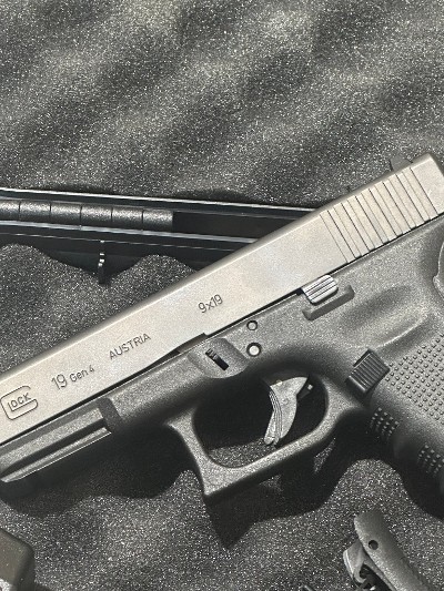 GLOCK G19 GEN 4 9MM LUGER (9X19 PARA) - Image 3 of 12
