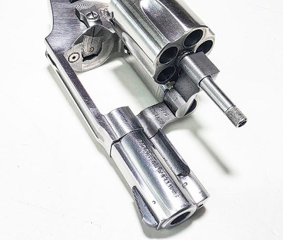 SMITH & WESSON MODEL 640-1 CHAMBERED IN .357 .357 MAG - Image 4 of 4