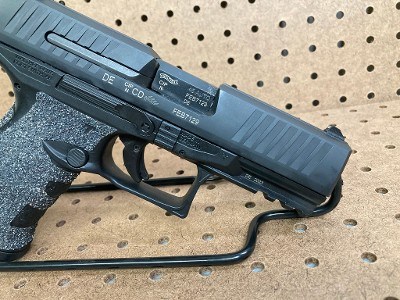 WALTHER PPQ M2 .45 ACP - Image 4 of 10
