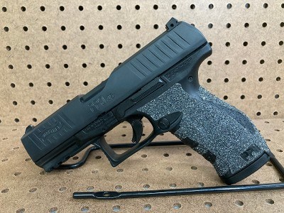 WALTHER PPQ M2 .45 ACP - Image 6 of 10