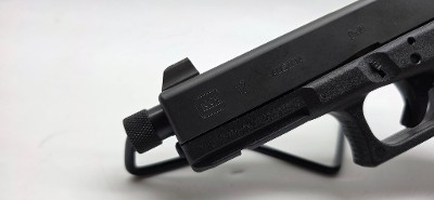 GLOCK G17 9MM LUGER (9x19 PARA) - Image 2 of 10
