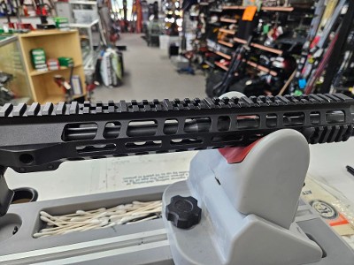 AERO PRECISION M4E1 5.56X45MM NATO - Image 7 of 12